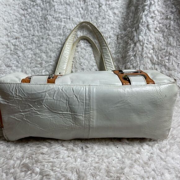 Steven by Steve Madden leather off white and tan satchel silver tone hardwares - Picture 3 of 15